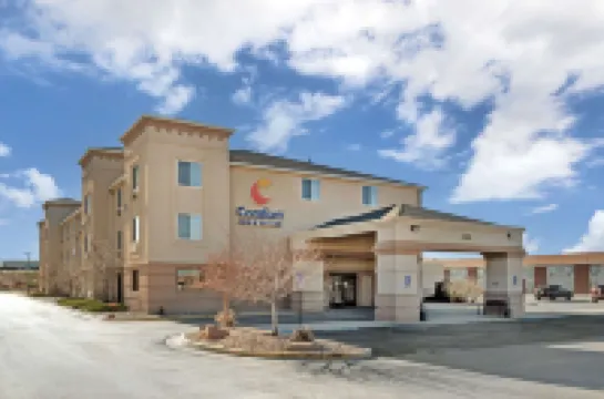 Comfort Inn & Suites Hotels in Rawlins