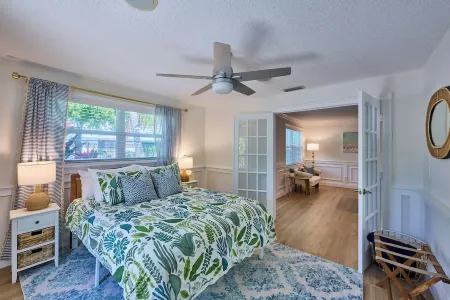 Manatee Way: W/Pool + Intercoastal