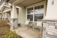 Escape to Luxury: Nashville's Chic Townhouse Haven/ Near Gulch and Downtown