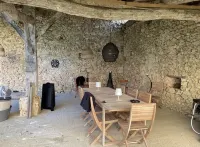 Charming country house Hotels in Roquecor