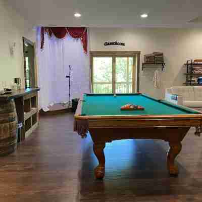 New Home on South Toe River, Pet Friendly Fitness & Recreational Facilities