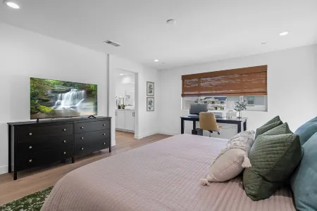 2 Mi. To Coachella Festival - Pool, Spa, Gameroom