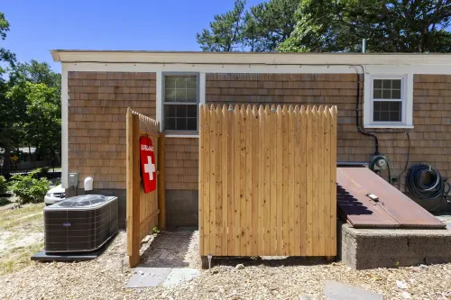 Newly renovated home near beaches with fire pit, AC, electric vehicle charging