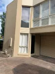Joyce Beachside Escape/ Rosebud Beachfront/Golf/Hot Springs