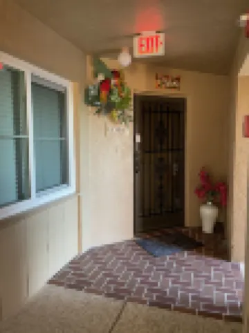 Longboat Key Luxury Condo - walking to St. Armand's Circle!