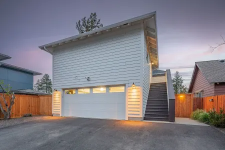 Walkable Old Mill Spa Retreat