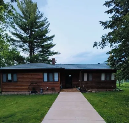Escape to Lake Life