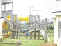 Lovely 3 Bedroom Oceanside Cottage With No Street To Cross.