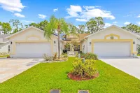 3br Villa, Private Heated Pool, Garage, EV-Charger