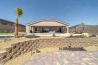 Mesquite Retreat with great patio, pool, and putting green!