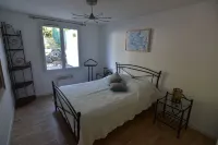 Sunny house 300 m from the beach Hotels near Skatepark de La Faute-sur-Mer