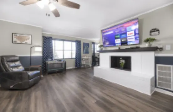 Magnolia "Apt. 620"- Comfy King Size Bed, Kid Friendly, over 70 Amenities