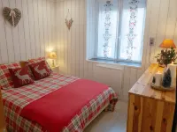 Cauterets Rare Chalet Heated Pool Summer Wifi, Electric Charging Point 11Kwh - Alphydda
