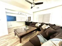 Cozy Home in Old Town on Main St 2BED-2BA Steps away from wine & food!