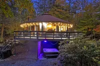 X Adult Only - Walk to Slopes - Hot Tub - Fire Pit X