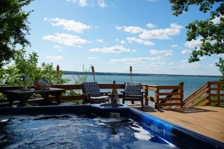 Seneca Sunsets - Waterfront, hot tub, new dock, great views, central location!