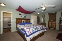 4 Seasons of Mountain beauty.  Only 6 miles from freeway, great family getaway. Hotels in Lake of the Woods