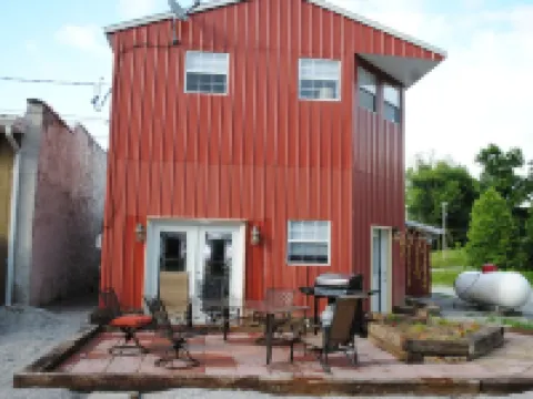 On the Wine Trail - Minutes to Giant City, Shawnee Forest, SIU - Amazing Shower Hotels in Union County