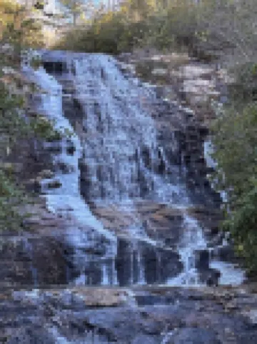 Peaceful mountain retreat with veiws