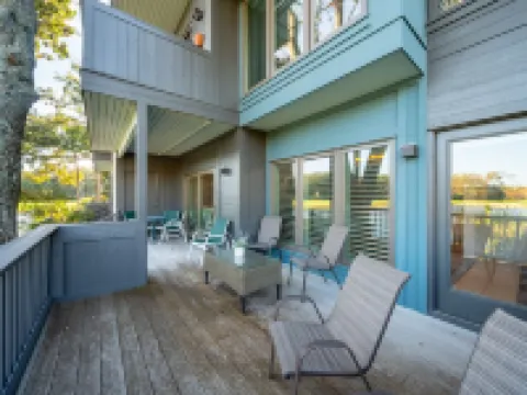 Close to the Beach- Golf View, 18th Green, Turtle Point Hotels in Kiawah Island