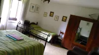 farmhouse calcinaia on the lake APARTMENT BARN 4/6 PLACES SWIMMING POOL park sp