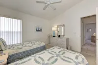 Bradenton’s SUNshine Bellis - private POOL with a VIEW!