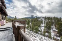 Cozy Cabin