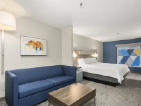 Holiday Inn Express & Suites LINCOLN-ROSEVILLE AREA by IHG Hotels in Placer County