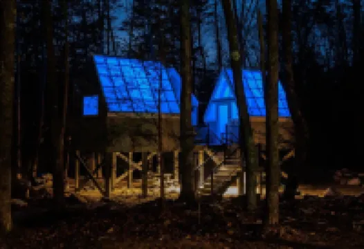 The Glo Haus @ Four Fillies Lodge
