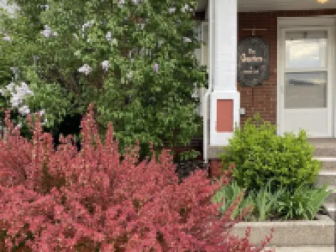 Charming,Cozy, Cottage - French Lick Quarters - Walk Casino/Resort, Pubs, Etc Hotels in Orange County