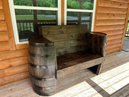 New! Yogi's Get Away in Red River Gorge- Big Yard.