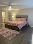 Upscale Home! 4 Min From Lake Allatoona! 18 Min from LakePointe Sports Complex!