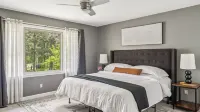 Sample the Sandhills at Six Dixie Lakeside!