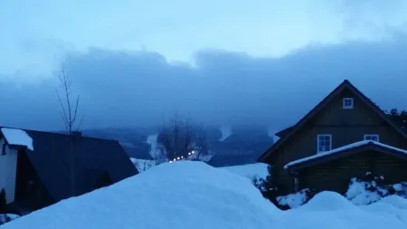 Recreation directly in the spa town of Oberwiesenthal, 3-room apartment appealing, cozy Отели рядом с достопримечательностью «Фихтельберг»