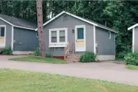 Cozy MaineStay Cottage #1 Hampden/Bangor - 샬레 호텔