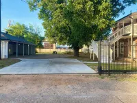 Walking Distance to United Regional Hospital + Gated + Carport