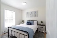 Charming Home Near Psu - Built for Memorable Game Days and Family Visits