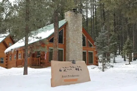 Angel Fire Retreat Cabin