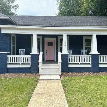 Spacious Downtown Living
