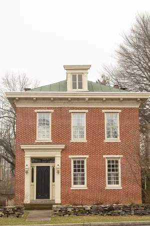 The Stauffer House Отели в г. Юг Лондондерри Тауншип