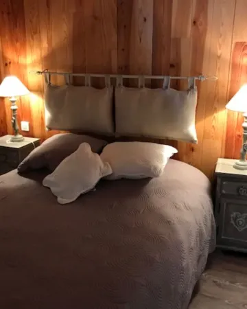 LE THYM - AIR-CONDITIONED VILLAGE HOUSE WITH FREE WIFI