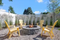 Private Pool, Hottub, Steamshower just 10 minutes from Grand Rapids Hotels in der Nähe von Kohl's
