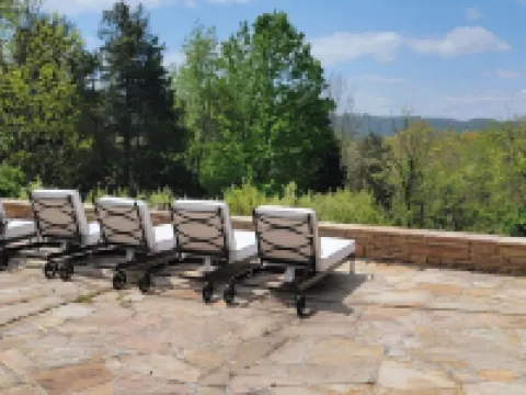 Bluestone Manor--Spacious Mountain Home for Your Next Adventure Hotels in Bluestone River