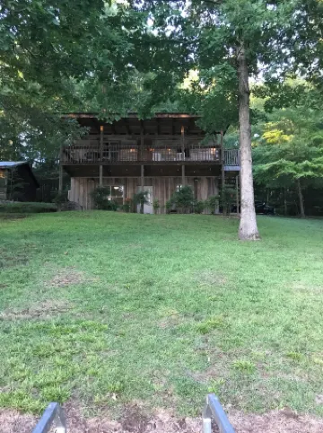 Cabin B at Smith Lake Alabama Cabins