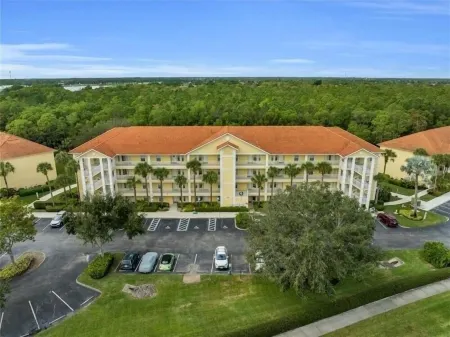 Coral Falls Lely-2bed-2bath South Naples-1st Floor