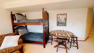 Fireplace, Large Deck with Panoramic Views, 3BR + 3BA, new carpet and blinds Hotels in der Nähe von Pikes Peak - America's Mountain