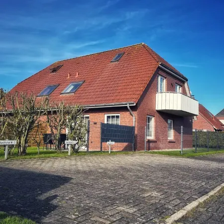 Friesenbude Neßmersiel Renov. EG Wohnung mit Garten & Terrasse Inkl. Bettwäsche
