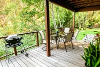 Beautiful Guest Suite with Private Deck Overlooking Forest and Waterfall