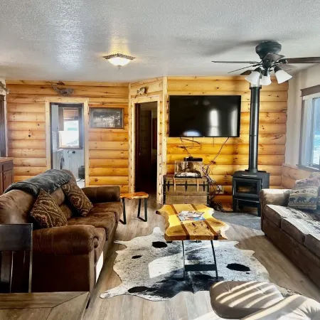 Lazy River Cabin