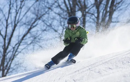 5 bedroom 3000 sq foot custom Home near Boone & ASU campus . <br>